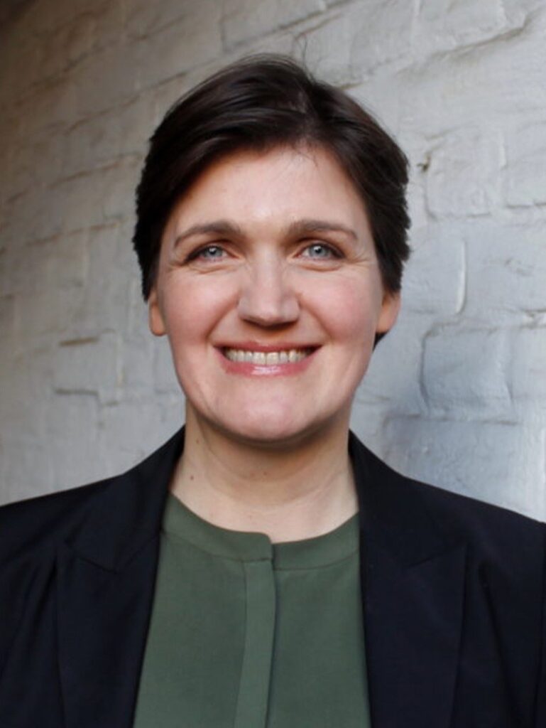 Porträt Katja Urbatsch